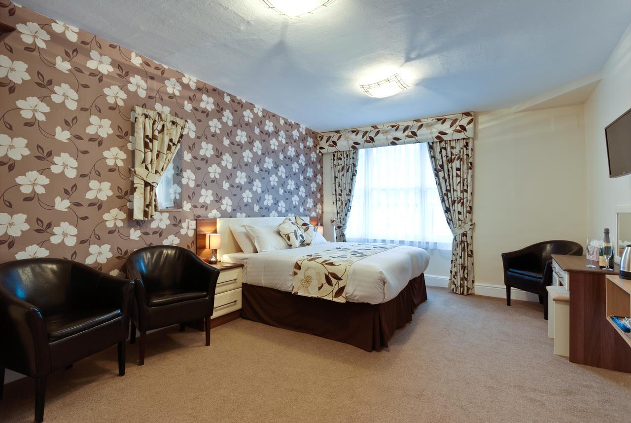Lauriston & Lawton Court Hotel Лландидно Экстерьер фото